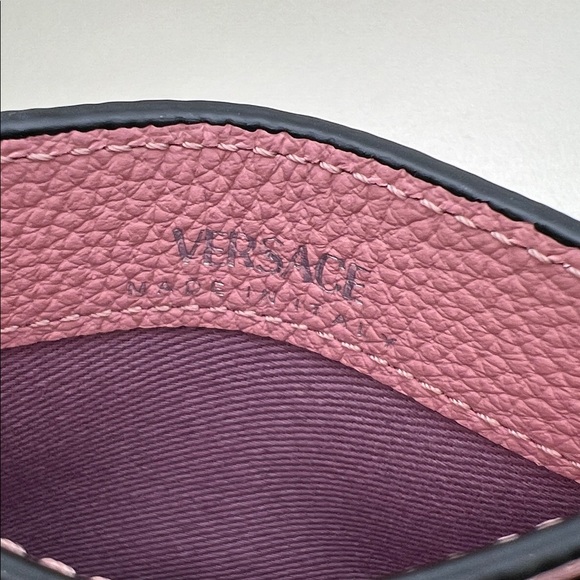 Versace Medusa Head Pink Leather Card Holder NWOT $275 Retail w/COA No Box/Dust - Picture 5 of 17